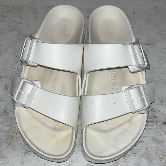 Birkenstock Shoes - Birkenstock  Arizona Essentials Eva in eggshell | size 39 or 8.5